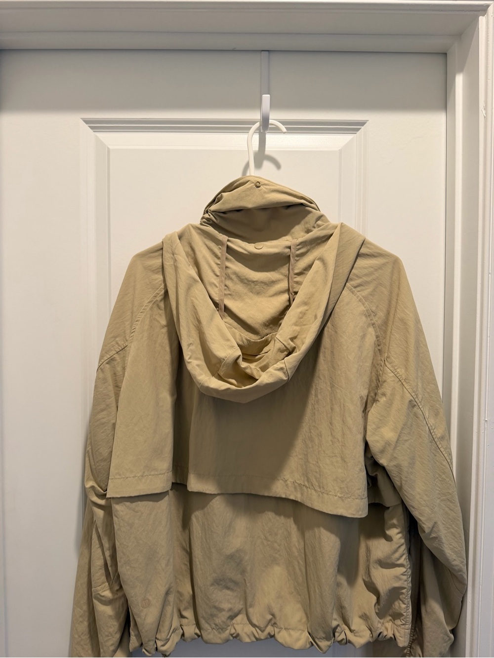 lululemon athletica Sand Utility High-Neck Zip Jacket - Picture 10 of 11